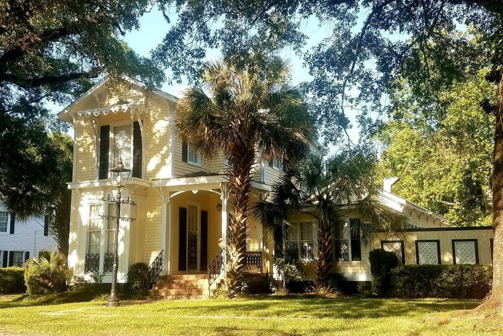 Agatha'S Historic Home Free Parking Wi-Fi Deck Mobile Exterior photo